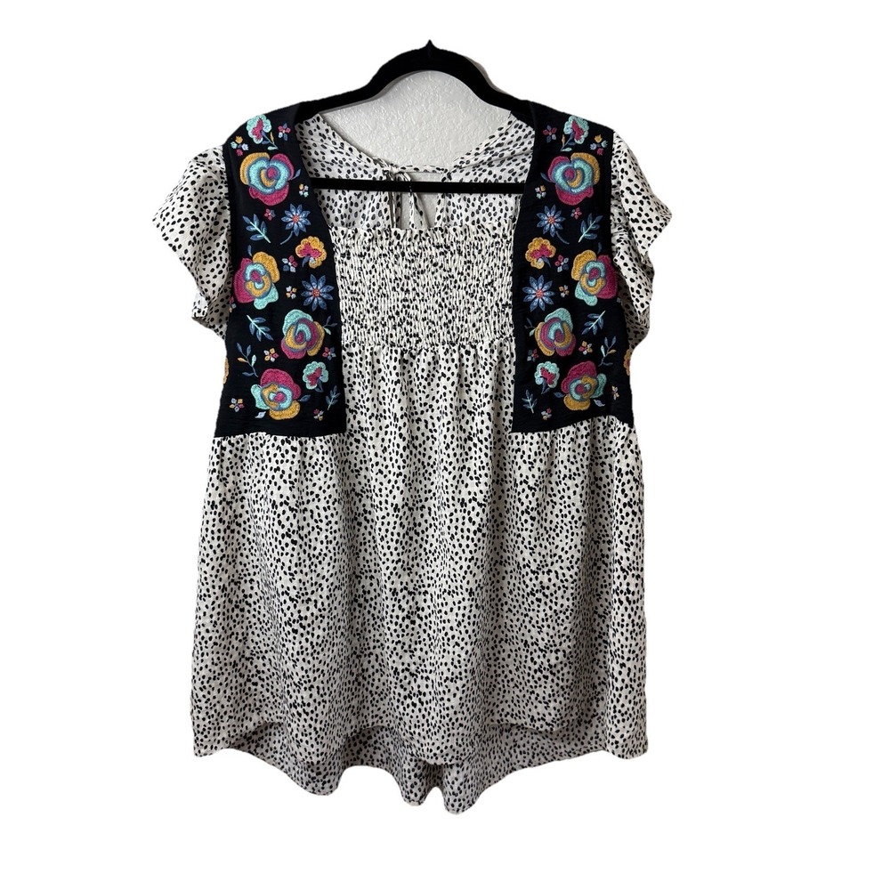 ODDY Women's Size XL Beige/Black Dots Embroidered Tie Neck Cap Sleeve Blouse Top
